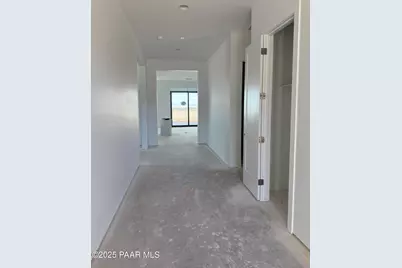 5668 E Blackburn Court, Prescott Valley, AZ 86314 - Photo 4