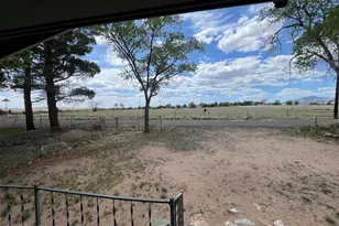 1404 E Merritt Ln, Chino Valley, AZ 86323 - Photo 2