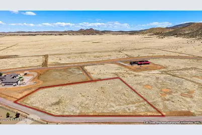 10370 E Desert Winds Way, Prescott Valley, AZ 86315 - Photo 1