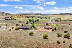 20775 N Hackamore Ln, Paulden, AZ 86334 - Photo 24