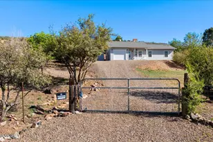 11405 E Nancy Ln, Dewey-Humboldt, AZ 86327 - Photo 20
