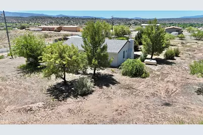 5640 N Burke Boulevard, Rimrock, AZ 86335 - Photo 10