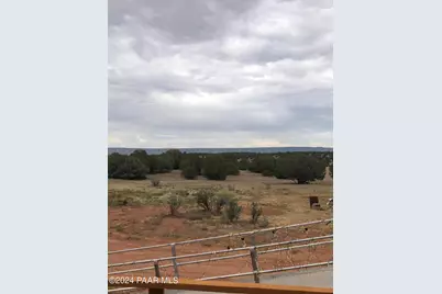 56539 N El Parque Lane, Seligman, AZ 86337 - Photo 20