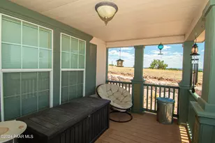 6379 County Rd 61N, Saint Johns, AZ 85936 - Photo 2