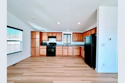 51880 N Gold Plains Road, Seligman, AZ 86337 - Photo 2