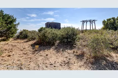 5520 S Hawk Mountain Trail, Mayer, AZ 86329 - Photo 16