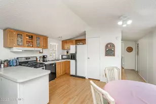 19650 E Squaw Valley Pkwy, Black Canyon City, AZ 85324 - Photo 6