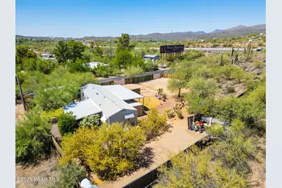 19650 E Squaw Valley Parkway, Black Canyon City, AZ 85324 - Photo 32