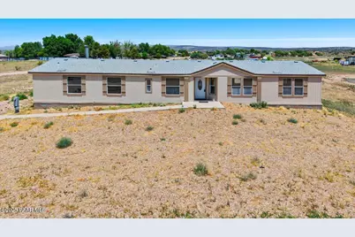 24175 N Los Angeles Street, Paulden, AZ 86334 - Photo 1