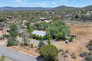 9495 E Marilyn Ln, Dewey-Humboldt, AZ 86327 - Photo 6