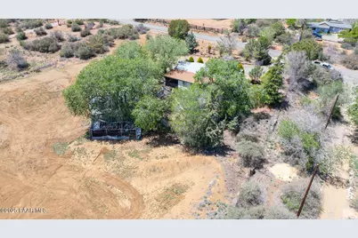 9495 E Marilyn Lane, Dewey-Humboldt, AZ 86327 - Photo 8