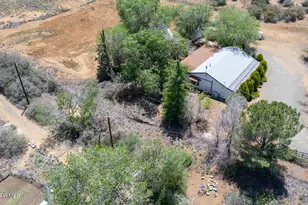 9495 E Marilyn Ln, Dewey-Humboldt, AZ 86327 - Photo 10