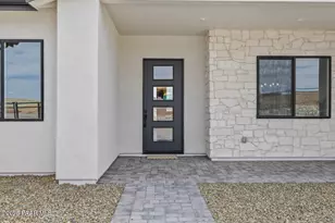 6829 E Sapphire Ln, Prescott Valley, AZ 86315 - Photo 4