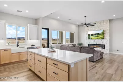 6829 E Sapphire Lane, Prescott Valley, AZ 86315 - Photo 6