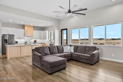 6829 E Sapphire Lane, Prescott Valley, AZ 86315 - Photo 10