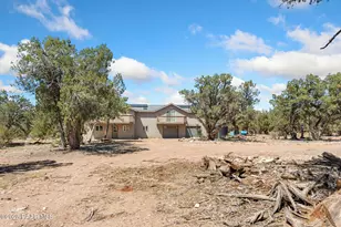 42884 N Purcell Canyon Dr, Seligman, AZ 86337 - Photo 26