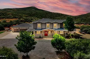 930 S Kerasi Ct, Dewey-Humboldt, AZ 86327 - Photo 2