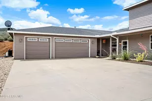 930 S Kerasi Ct, Dewey-Humboldt, AZ 86327 - Photo 46