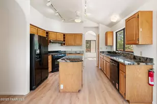 1893 Forest View, Prescott, AZ 86305 - Photo 8