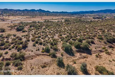 14235 E Leona Lane Parcel P, Dewey-Humboldt, AZ 86327 - Photo 4