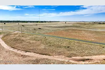 8517 E Roundup Drive, Prescott Valley, AZ 86314 - Photo 6