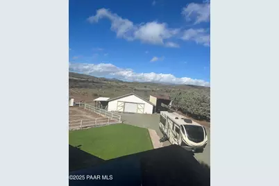 13502 S Burton Road, Mayer, AZ 86333 - Photo 2