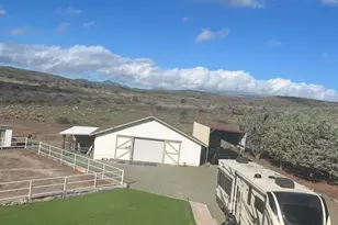 13502 S Burton Rd, Mayer, AZ 86333 - Photo 2