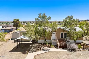 20253 E Conestoga Dr, Cordes Lakes, AZ 86333 - Photo 1