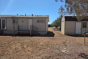 42650 N Wayne Rd, Ash Fork, AZ 86320 - Photo 10