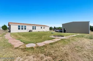 2625 N Maricopa St, Chino Valley, AZ 86323 - Photo 2