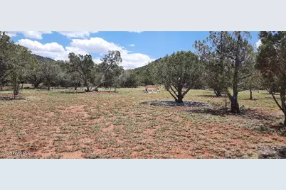 36999 W Avenida Del Destino, Seligman, AZ 86337 - Photo 6