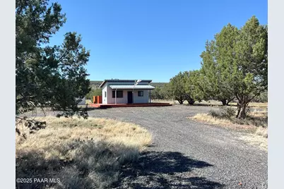 9188 W Gleed Station Road, Ash Fork, AZ 86320 - Photo 2