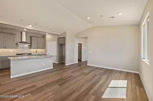 7632 E Turnberry Dr, Prescott Valley, AZ 86315 - Photo 12