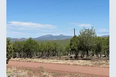 2050 W Skyline Drive, Williams, AZ 86046 - Photo 2