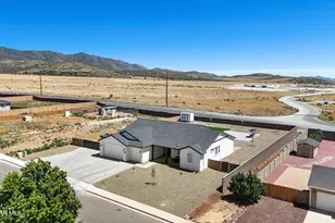 13433 E Palomino Ln, Prescott Valley, AZ 86315 - Photo 2