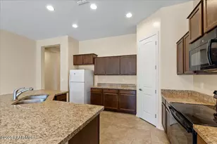 13058 E Acosta St, Dewey-Humboldt, AZ 86327 - Photo 10