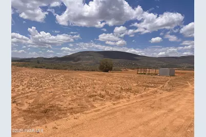 1100C S Iron Springs Road, Skull Valley, AZ 86338 - Photo 16