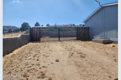 18414 S Frontier Road #2, Peeples Valley, AZ 86332 - Photo 22