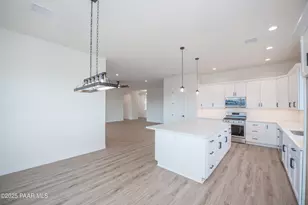 6881 E Bourbon Way, Prescott Valley, AZ 86315 - Photo 6