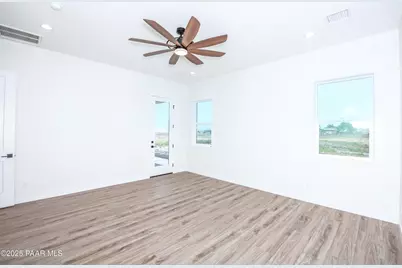 6881 E Bourbon Way, Prescott Valley, AZ 86315 - Photo 12
