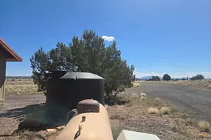 1400 Tanner, Ash Fork, AZ 86320 - Photo 8