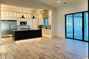 1170 E Cougar Rdg Rd, Paulden, AZ 86334 - Photo 4