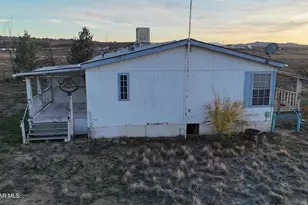 24055 N State Route 89, Paulden, AZ 86334 - Photo 48