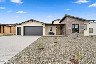 5504 E Edgar Way, Prescott Valley, AZ 86314 - Photo 1