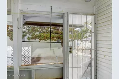 885 N Mesquite Tree Drive, Prescott Valley, AZ 86327 - Photo 10