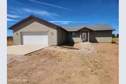 895 W Ranch House Road, Paulden, AZ 86334 - Photo 1