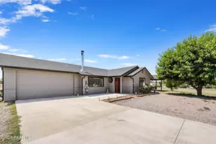 1725 W Bumblebee Dr, Chino Valley, AZ 86323 - Photo 2