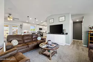 1725 W Bumblebee Dr, Chino Valley, AZ 86323 - Photo 4