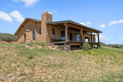 9955 Iron King Road, Dewey-Humboldt, AZ 86327 - Photo 2