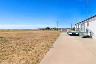 24725 N Patricia Rd, Paulden, AZ 86334 - Photo 20